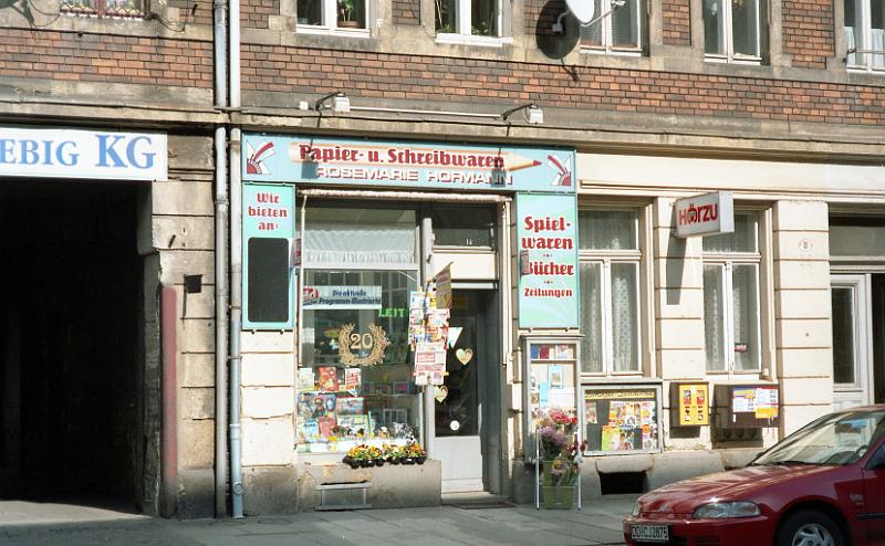 Dresden-Äußere Neustadt, Fritz-Reuter-Str. 8, 22.3.1995.jpg